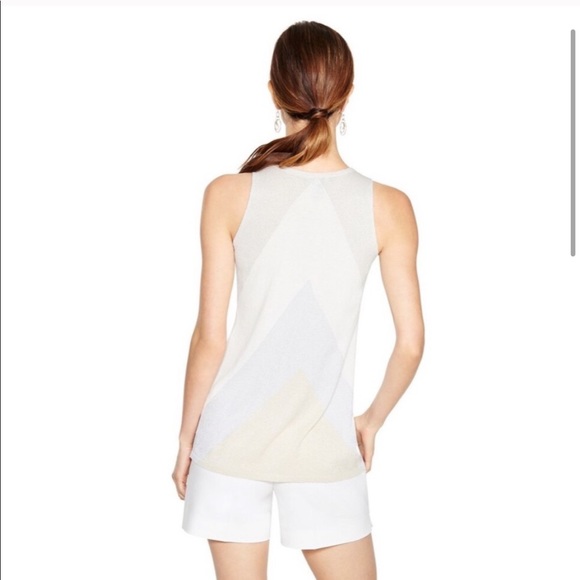 White House Black Market Sleeveless Blouse - Picture 7 of 7